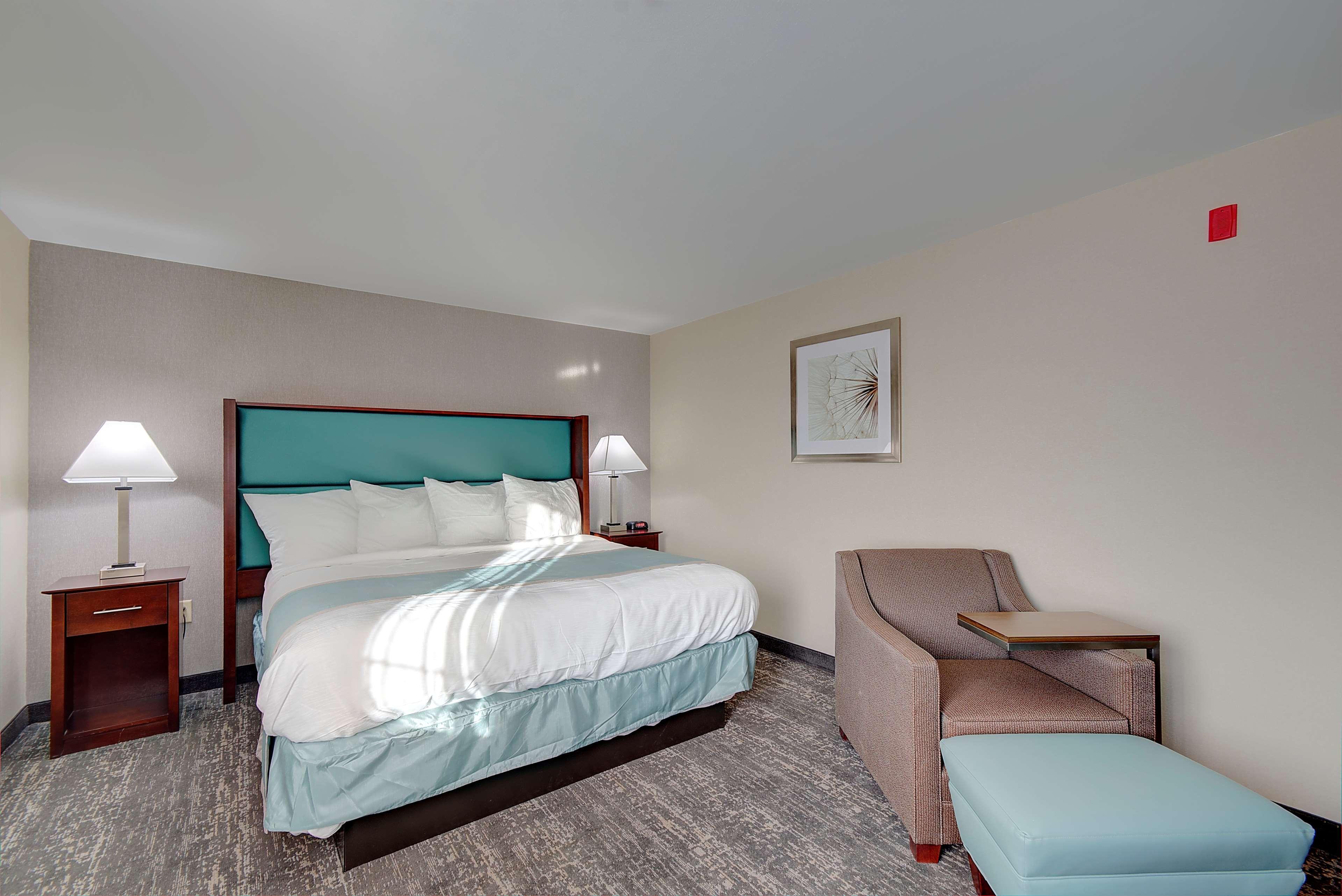 Best Western Hampshire Inn & Suites Сибрук Экстерьер фото